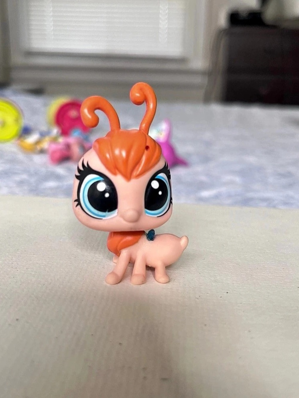 Hasbro Littlest Pet Shop #257 Orange Butterfly Figure